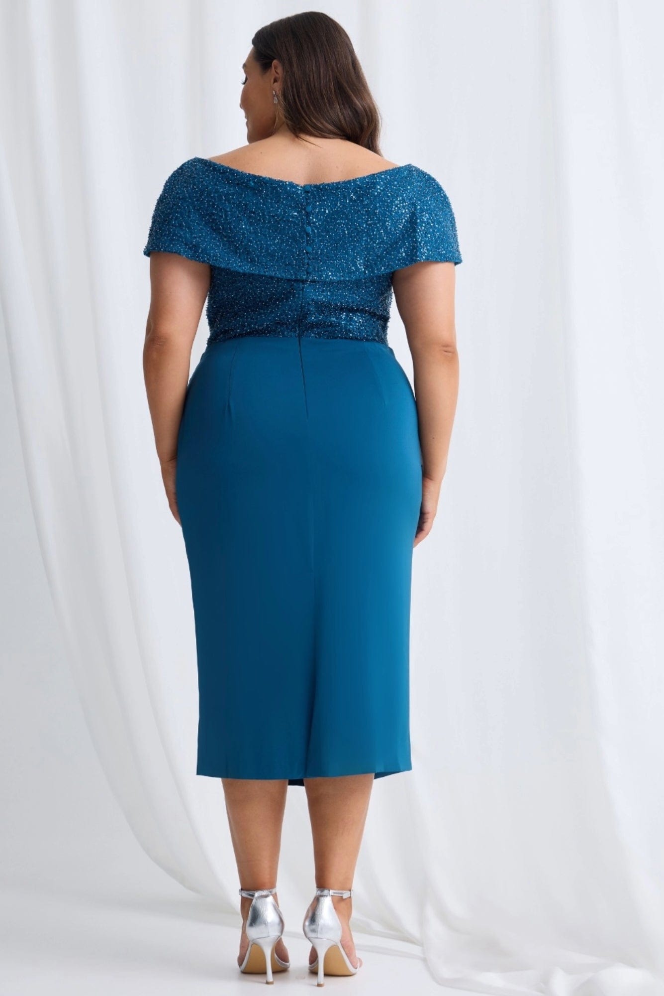 Lois & Co Mid Length Dress Veronica - Off the Shoulder Elegance Veronica - Off the Shoulder Elegance