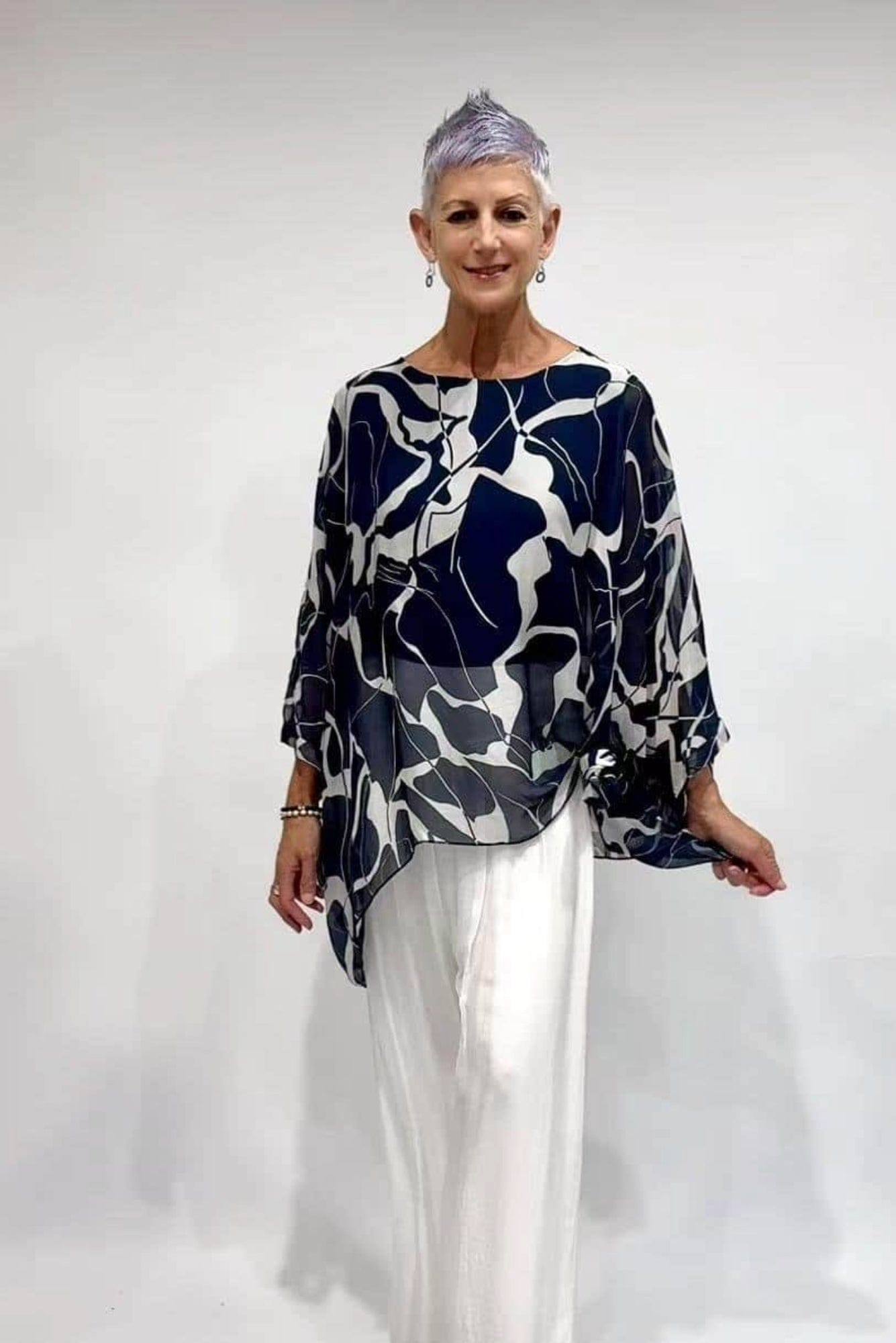 Lois & Co Silk Top Italian Silk Navy and Beige Top Italian Silk Navy and Beige Top