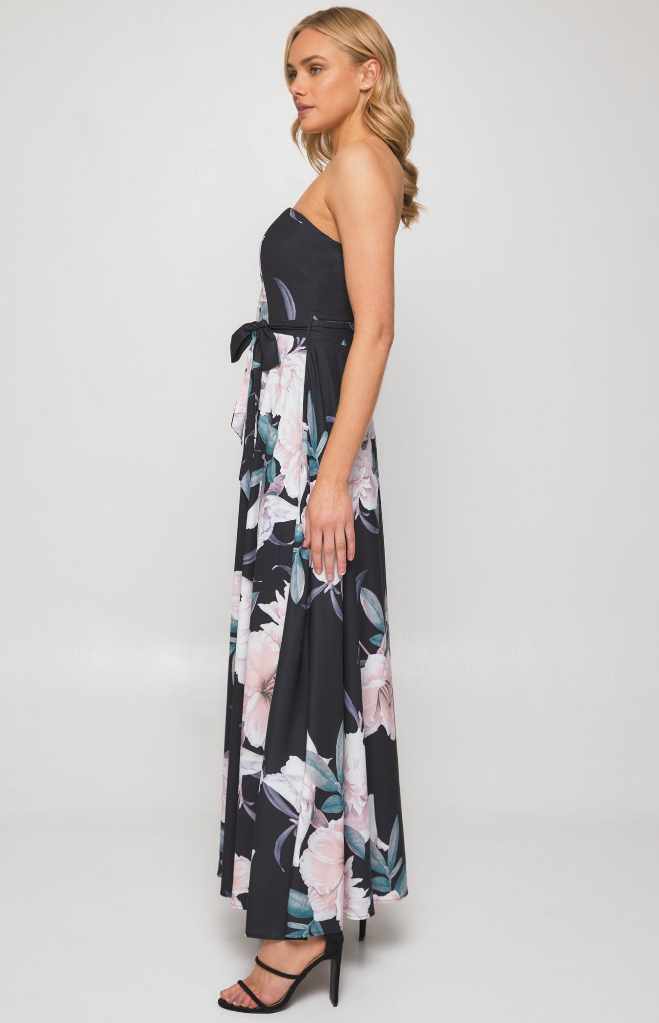 Lois & Co Full Length Dress Maxi Black Floral Crepe Fabric