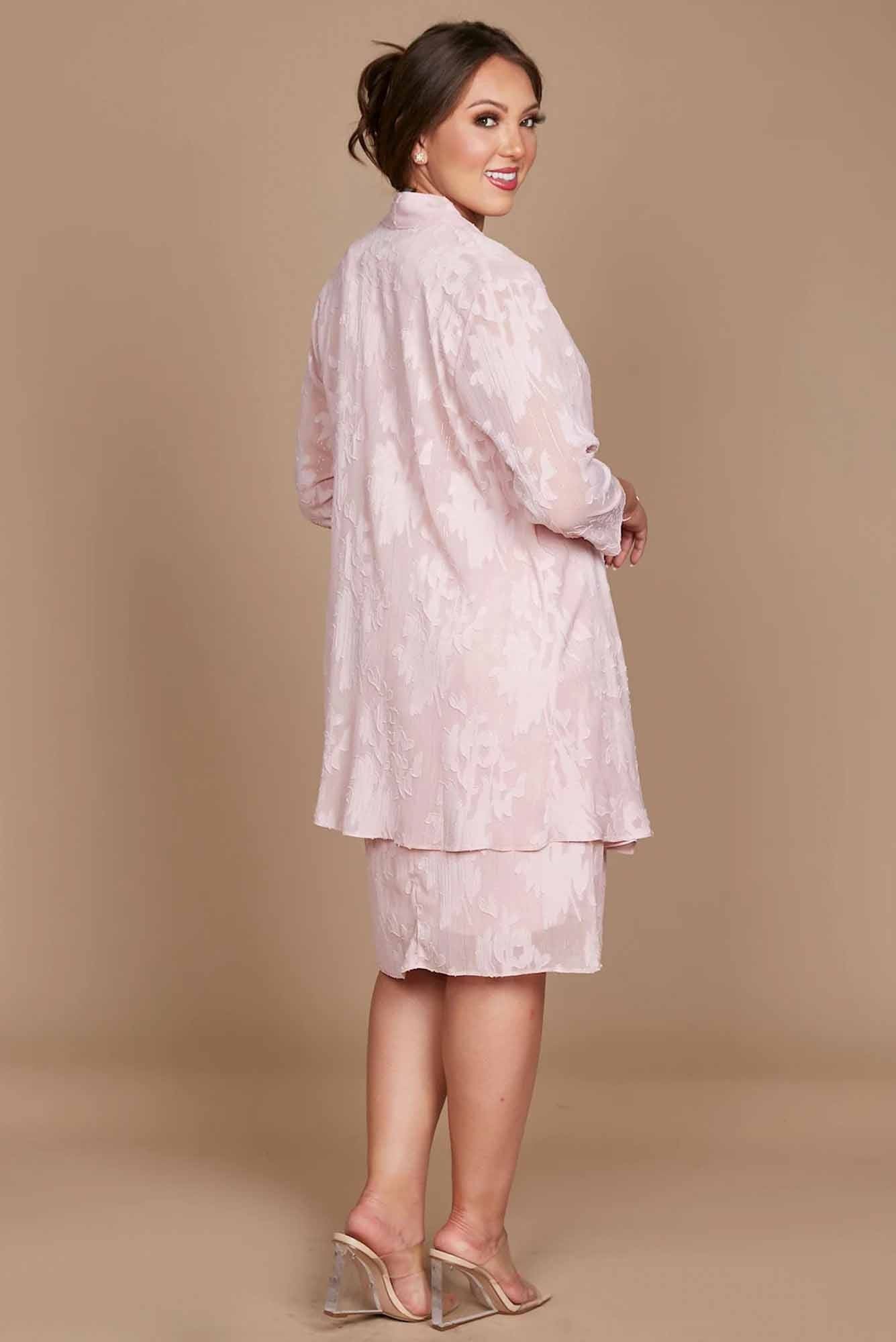 Lois & Co Knee Length Dress Mother of the Bride Soft and Delicately Flowing Fabric Mother of the Bride - Beautiful Fabric in Delicate Pink 