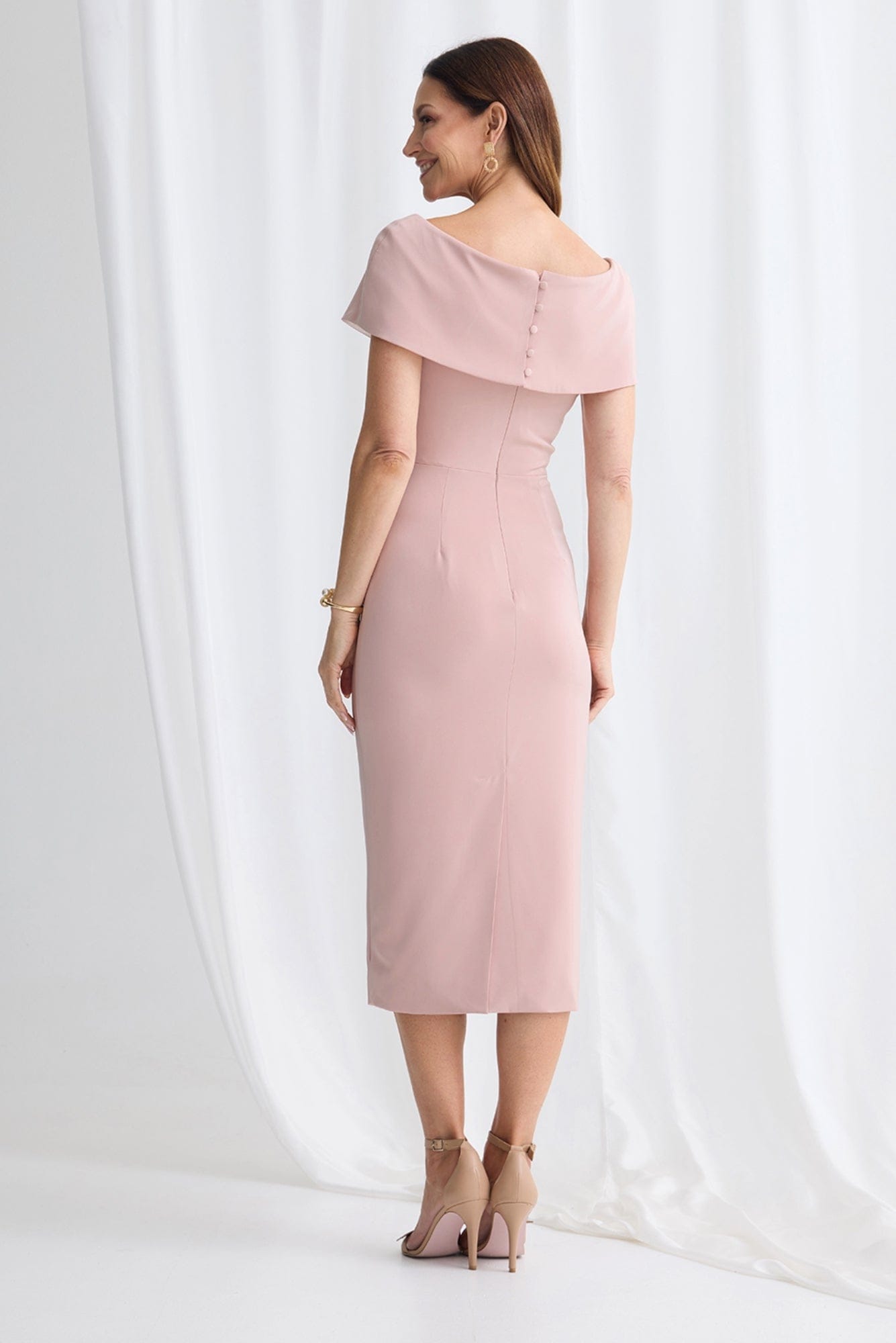 Lois & Co Mid Length Dress Lana - Midi in Blush Pink Lana - Midi in Blush Pink