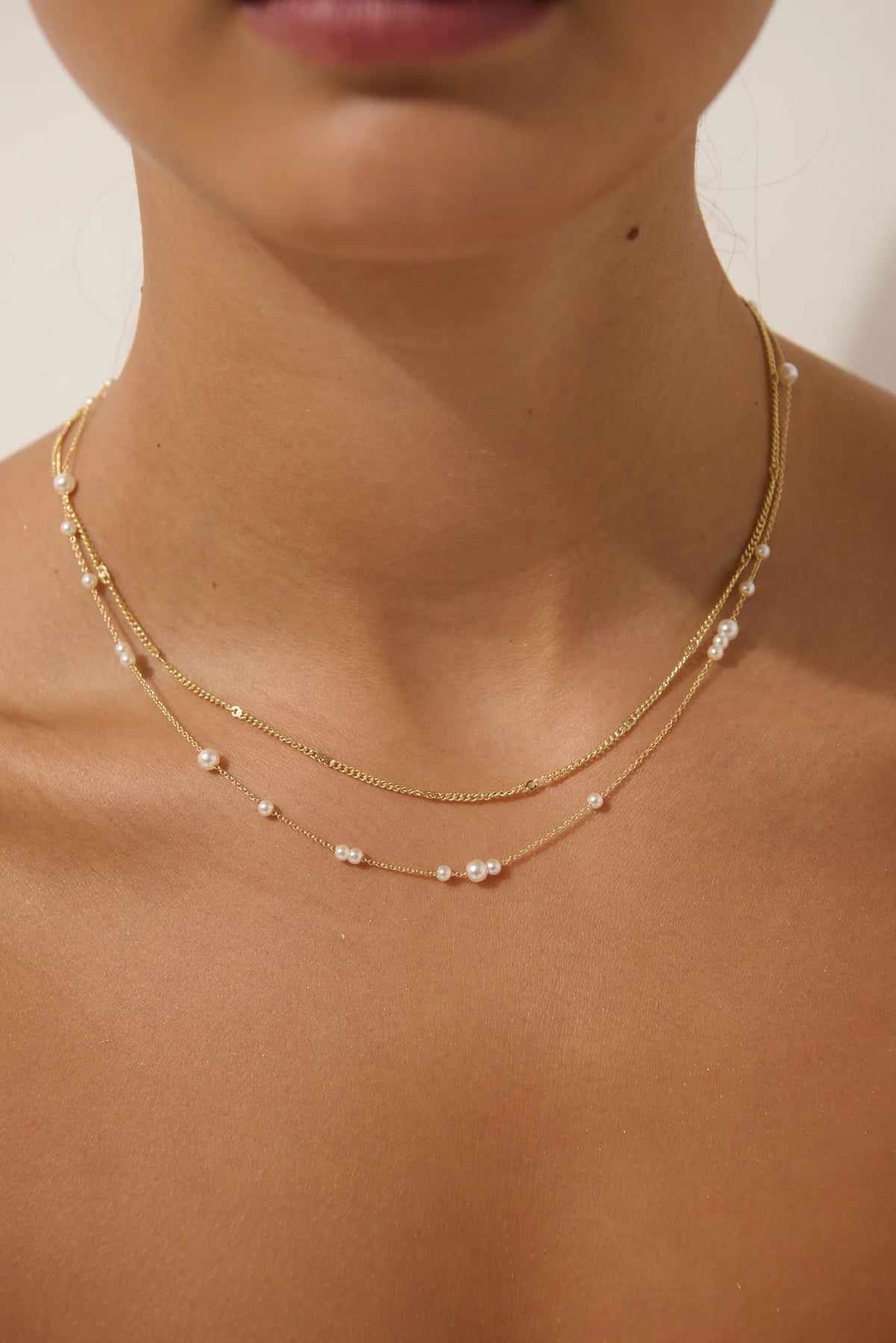Lois & Co Necklace Chain Mini Pearl Layered - 18k Gold Plated Necklace - Lustre & Sage Mini Pearl Layered - 18k Gold Plated Necklace - Lustre & Sage