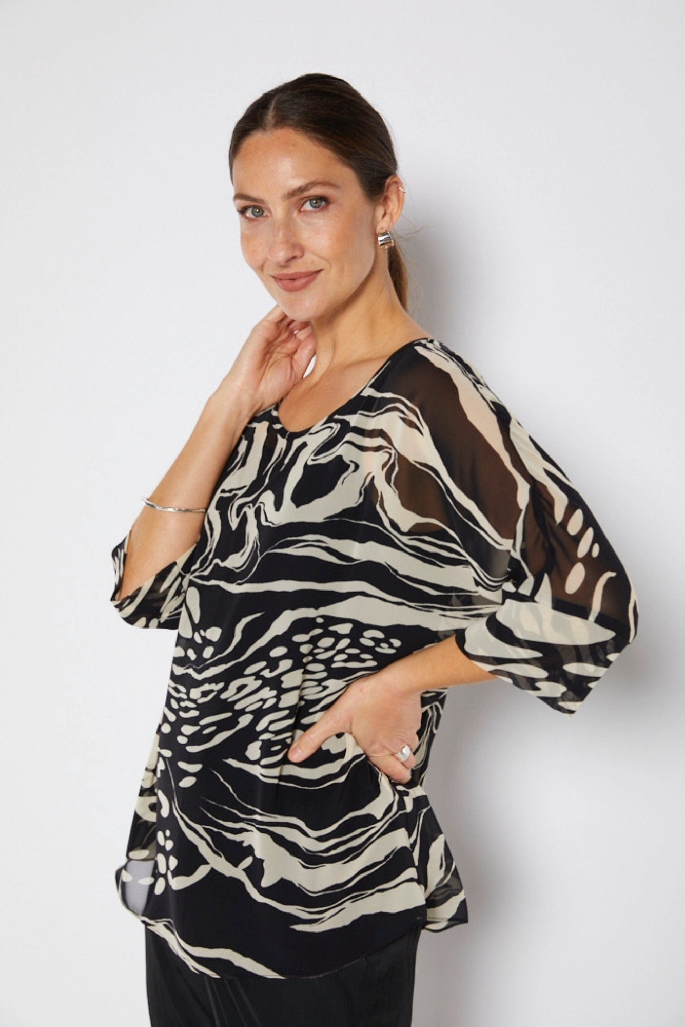 Lois & Co Top Floaty Kirsty Chiffon Tunic Top Floaty Kirsty Chiffon Tunic Top